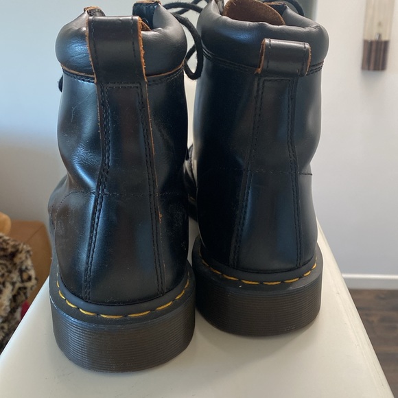 Supreme x Dr. Martens collaboration leather lace-up boots excellent condition - Picture 2 of 9